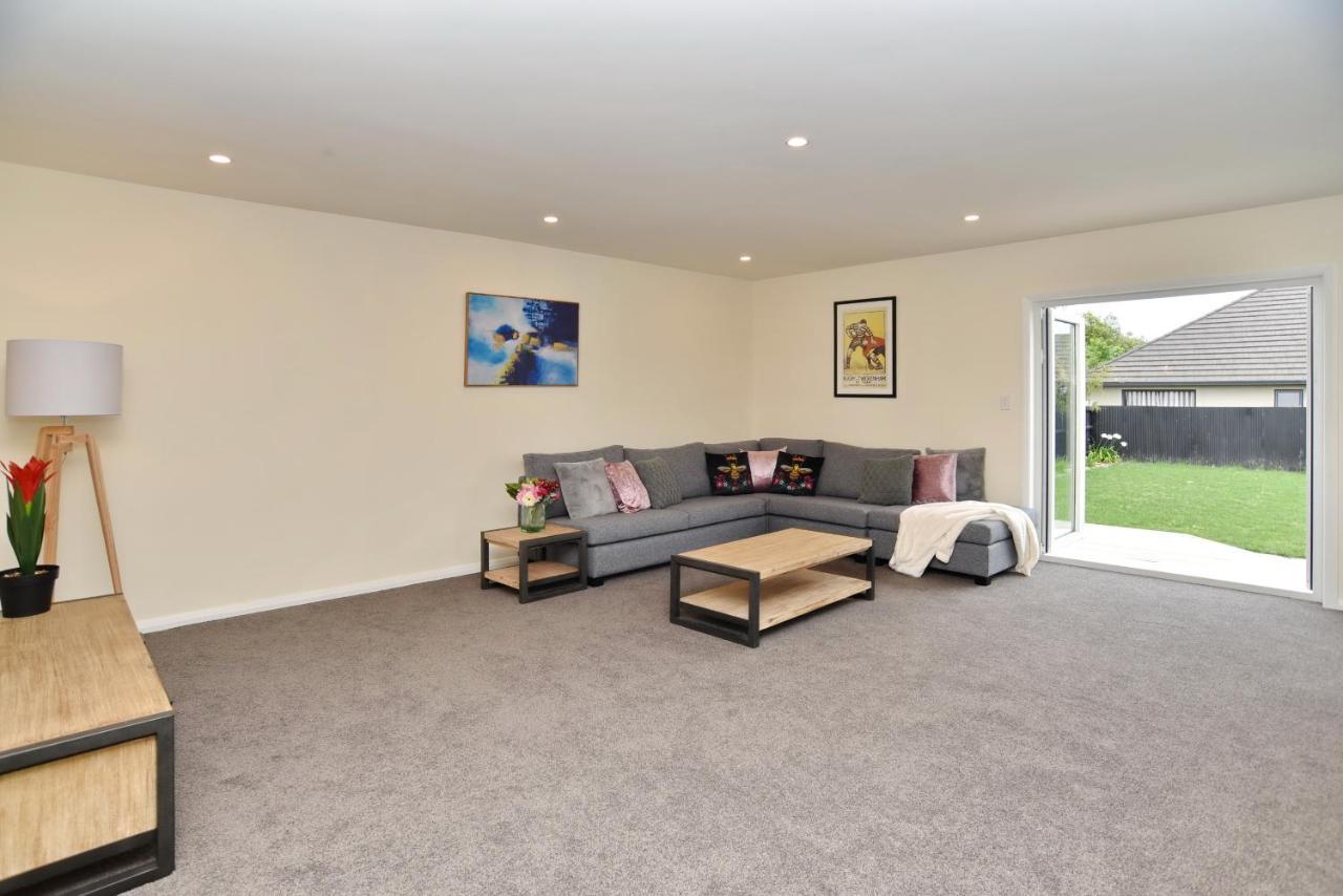 Weston Villa - Spacious & Family Friendly - Bookahome Christchurch Exteriér fotografie