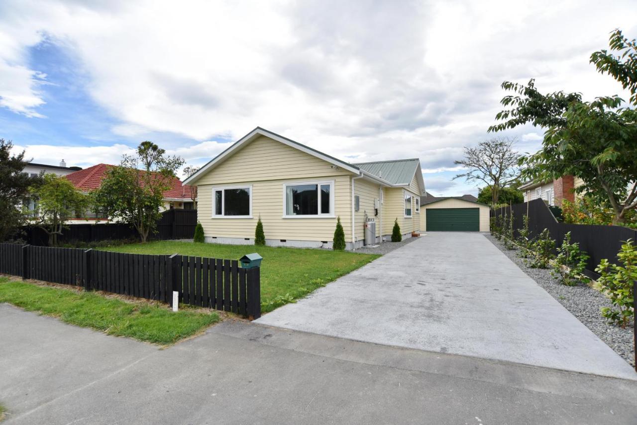 Weston Villa - Spacious & Family Friendly - Bookahome Christchurch Exteriér fotografie