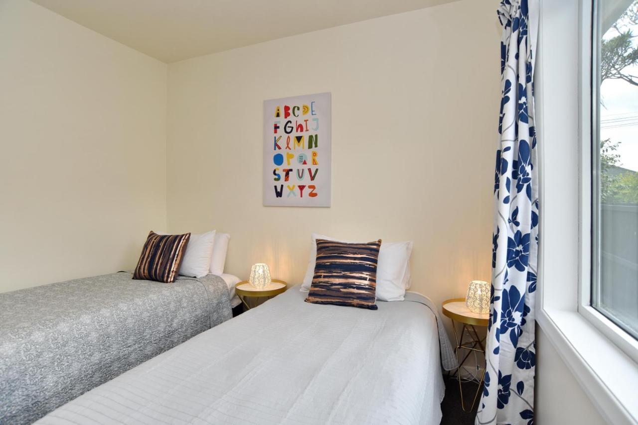Weston Villa - Spacious & Family Friendly - Bookahome Christchurch Exteriér fotografie